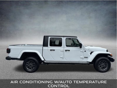 2024 Jeep Gladiator Sport