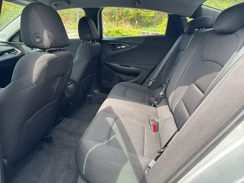 2021 Chevrolet Malibu LS 1FL