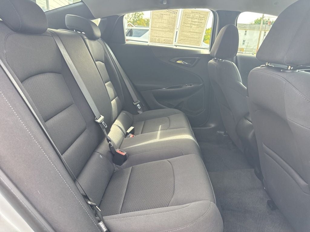 2021 Chevrolet Malibu LS 1FL