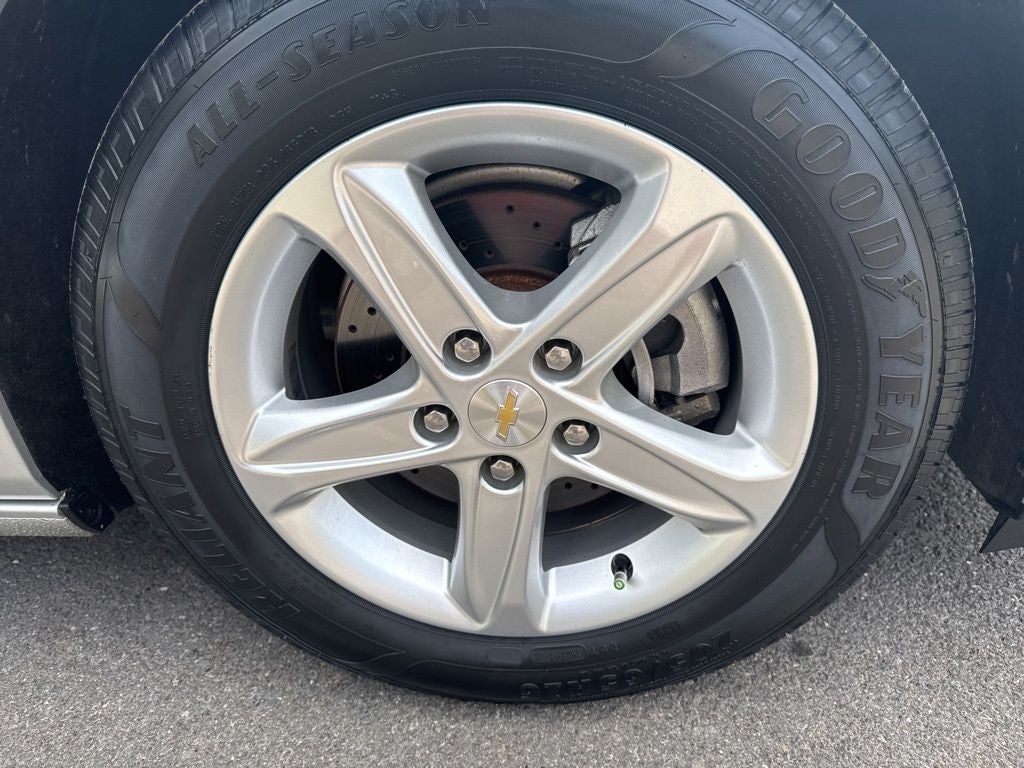 2021 Chevrolet Malibu LS 1FL