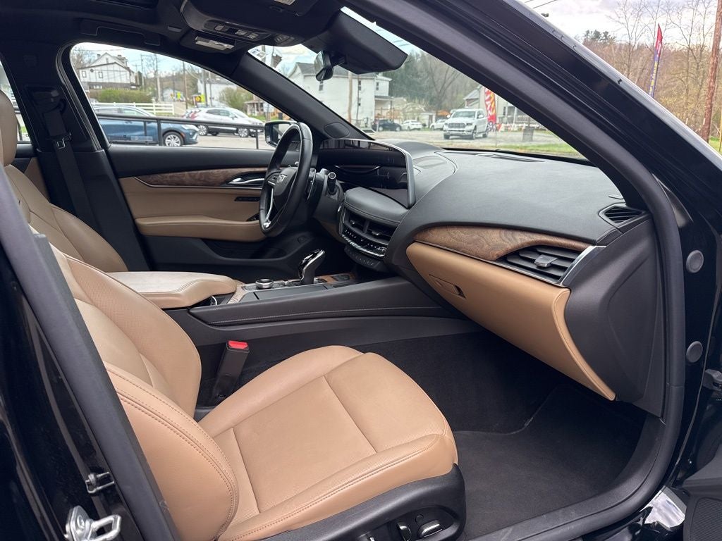 2025 Cadillac CT5 Premium Luxury