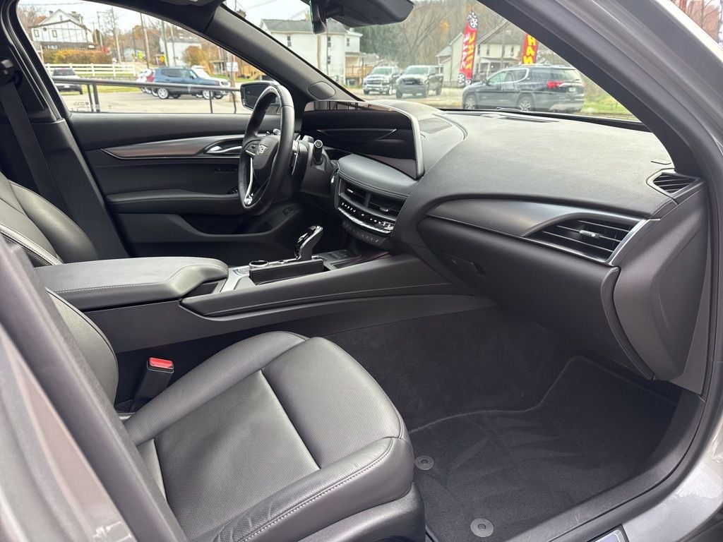 2025 Cadillac CT5 Premium Luxury