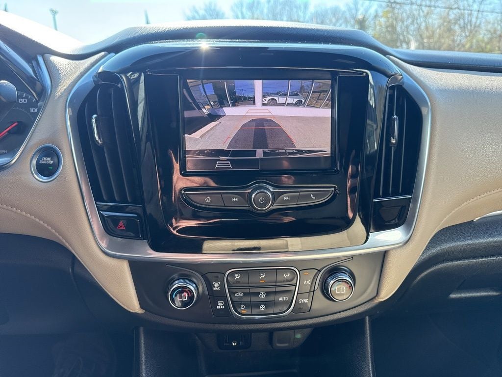 2023 Chevrolet Traverse LS