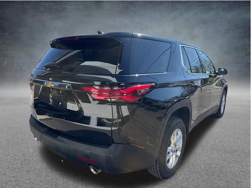 2023 Chevrolet Traverse LS