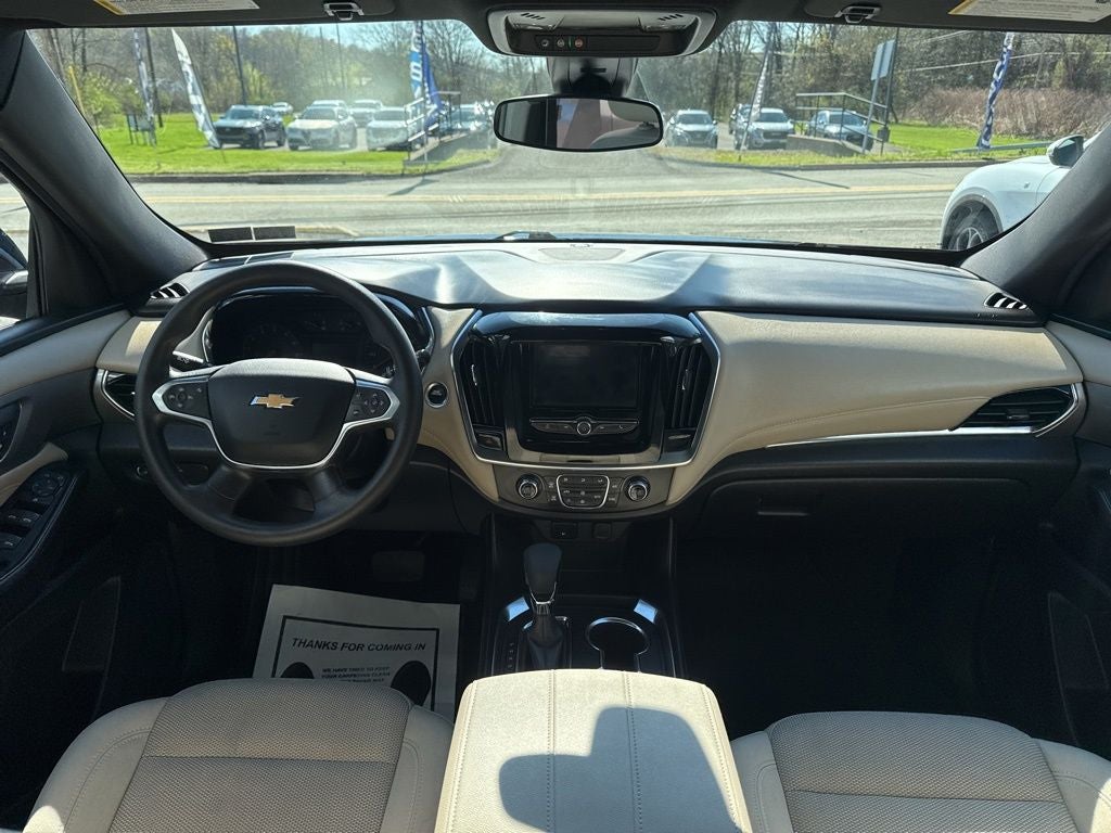 2023 Chevrolet Traverse LS