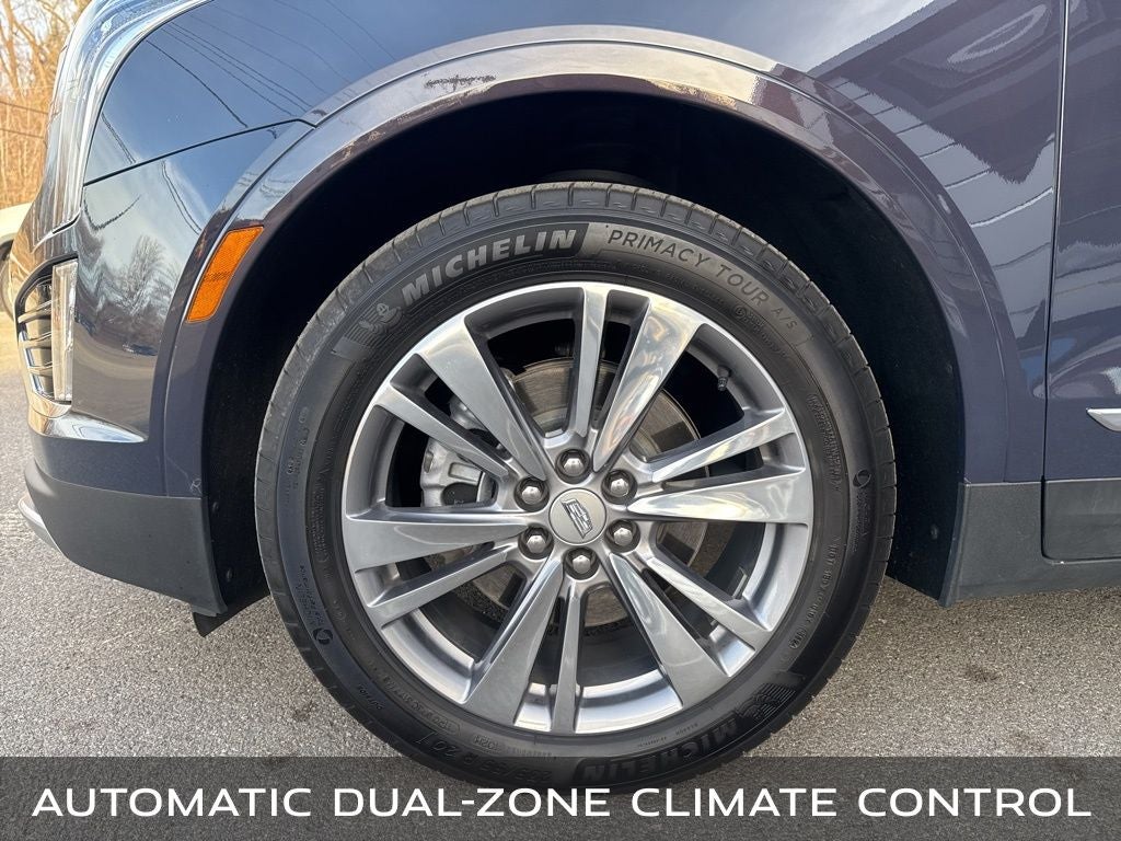 2025 Cadillac XT5 Premium Luxury