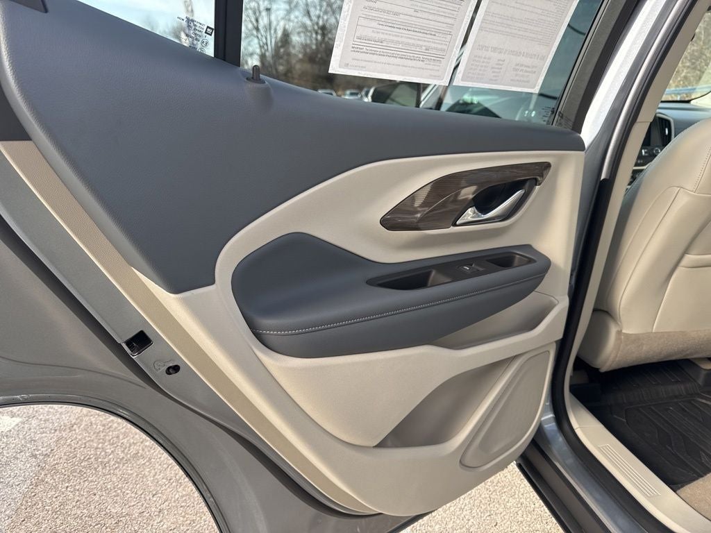 2023 GMC Terrain Denali