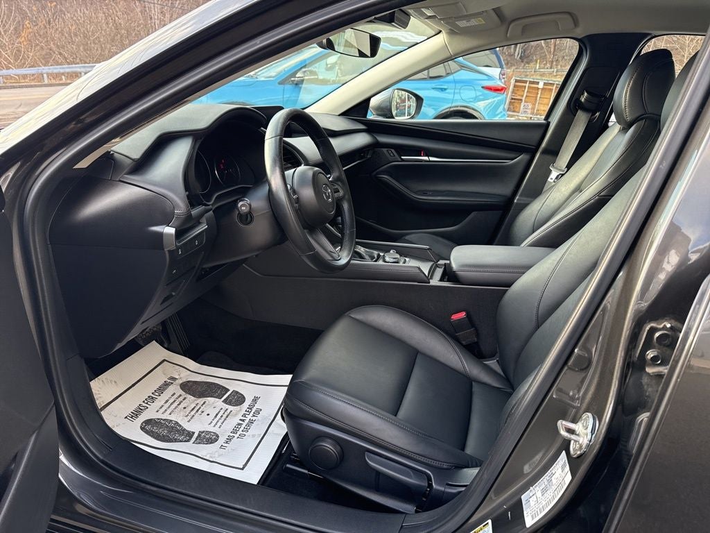 2022 Mazda Mazda3 Select