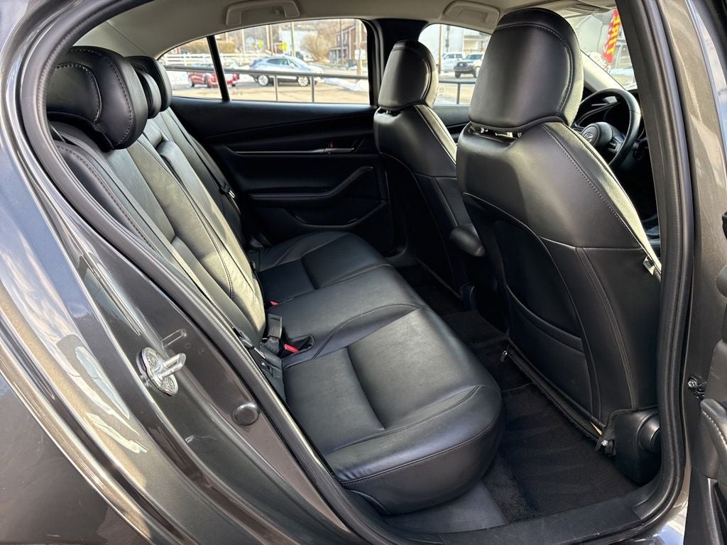 2022 Mazda Mazda3 Select
