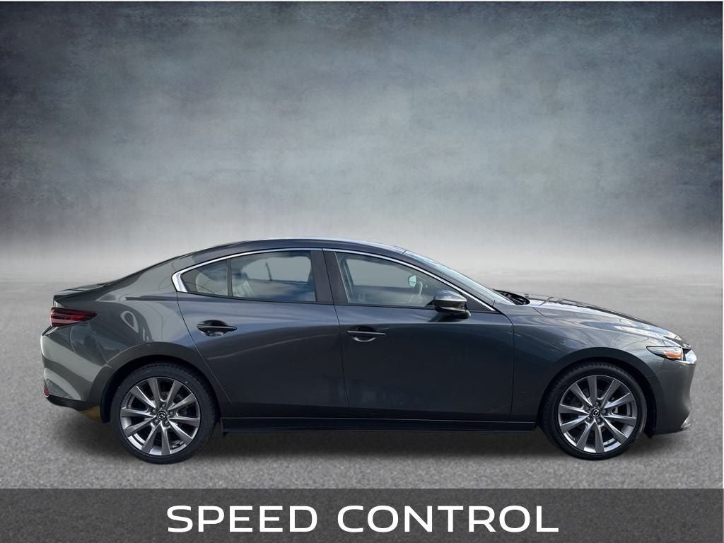 2022 Mazda Mazda3 Select