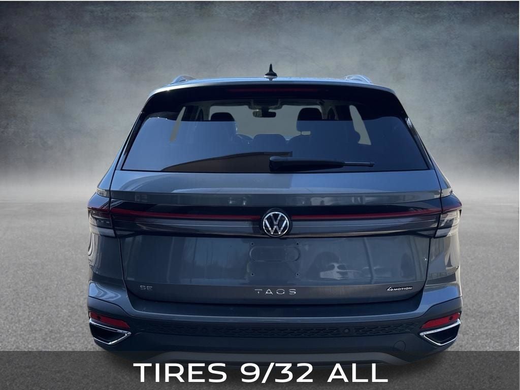 2025 Volkswagen Taos 1.5T SE
