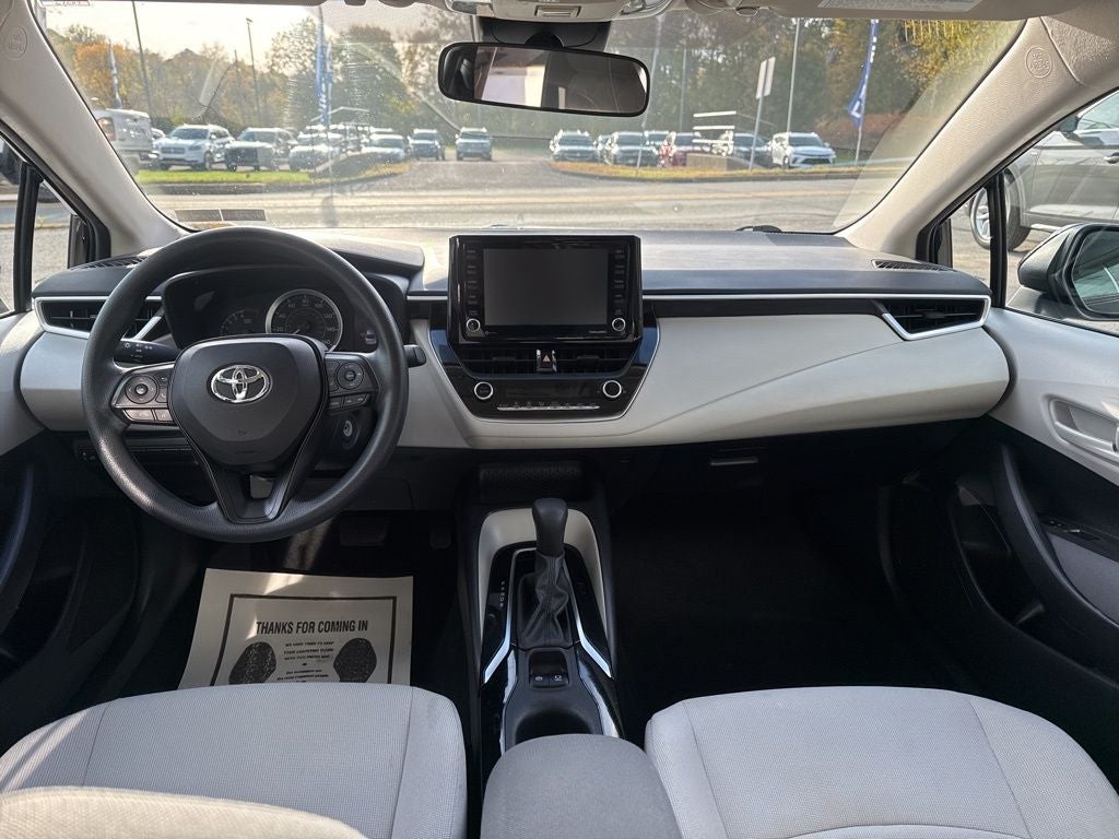 2022 Toyota Corolla LE