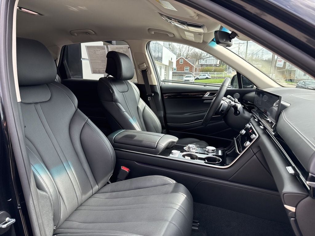 2025 Genesis GV80 2.5T