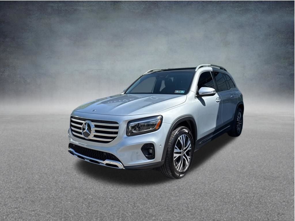 2025 Mercedes-Benz GLB GLB 250 4MATIC's photo