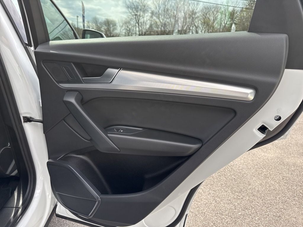 2025 Audi Q5 45 S line Premium quattro
