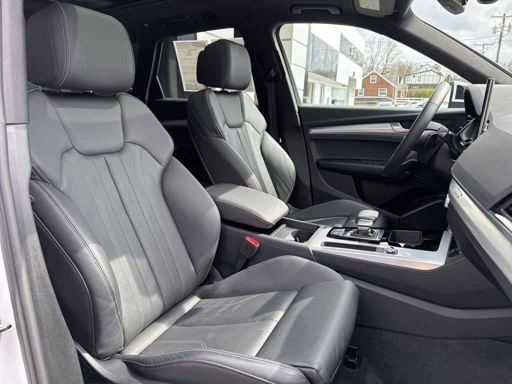 2025 Audi Q5 45 S line Premium quattro