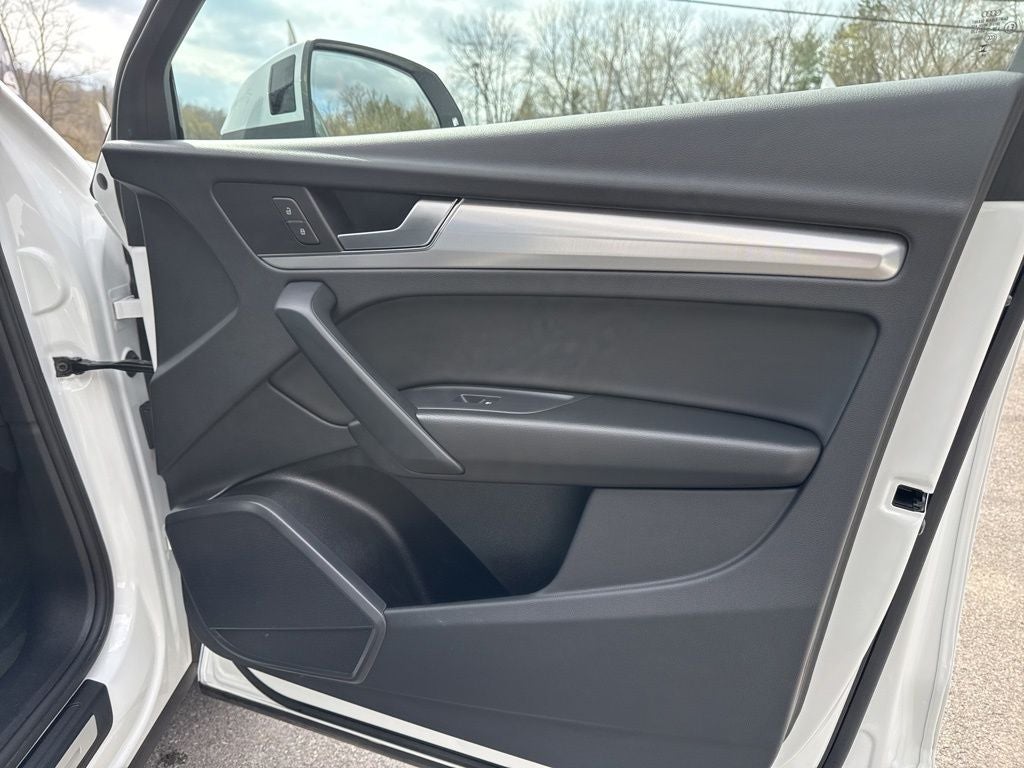 2025 Audi Q5 45 S line Premium quattro