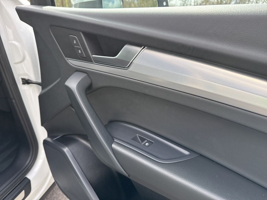 2025 Audi Q5 45 S line Premium quattro