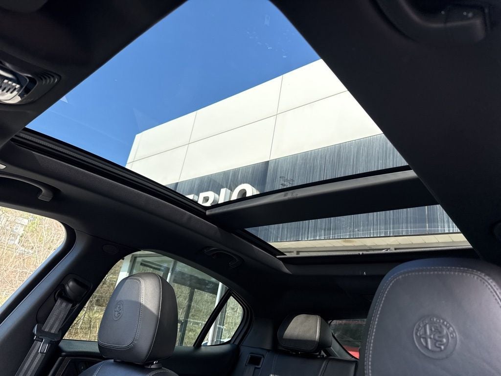 2022 Alfa Romeo Stelvio Ti