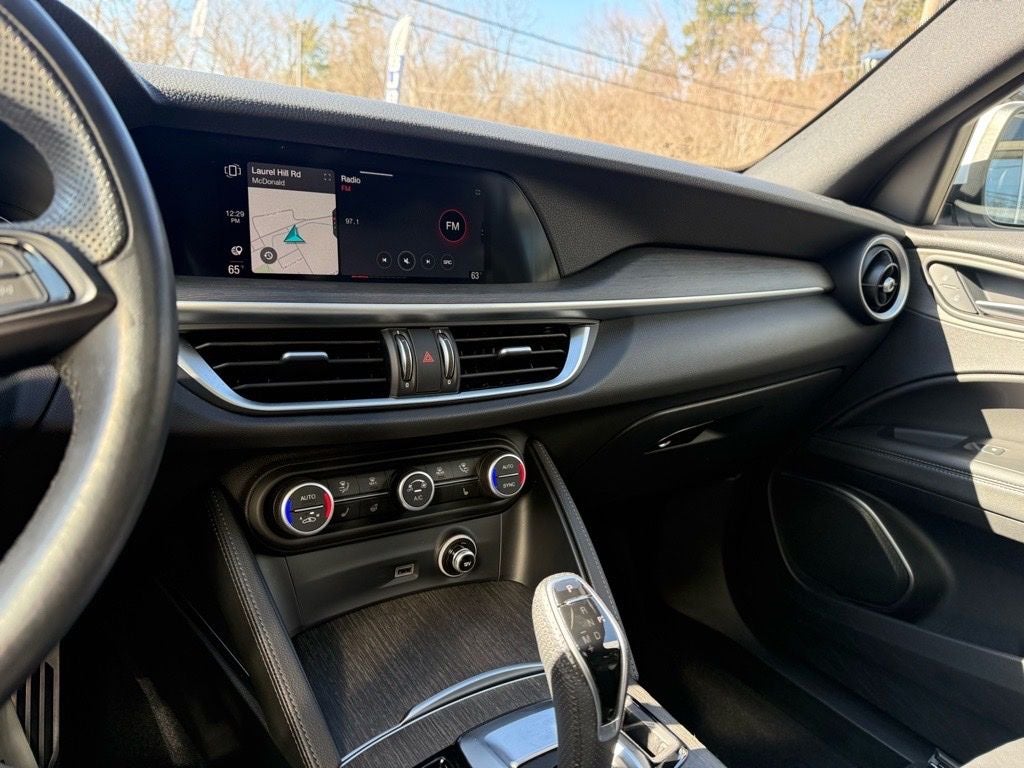 2023 Alfa Romeo Stelvio Ti