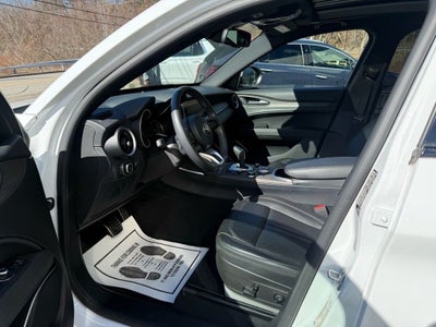 2023 Alfa Romeo Stelvio Ti