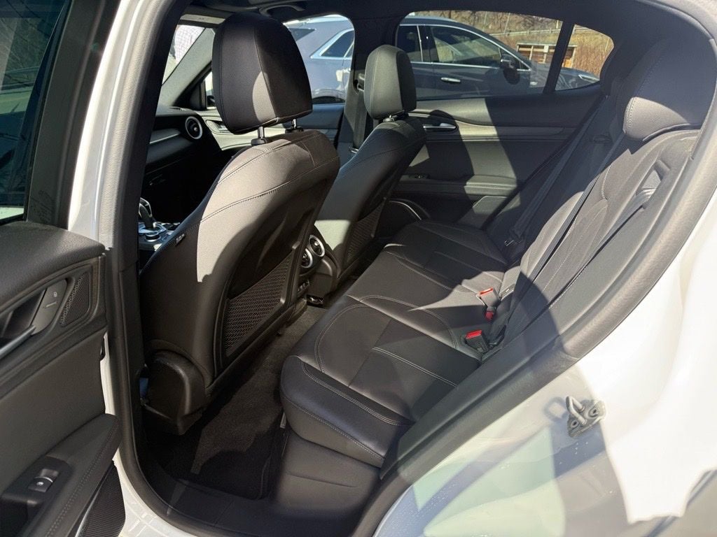 2023 Alfa Romeo Stelvio Ti