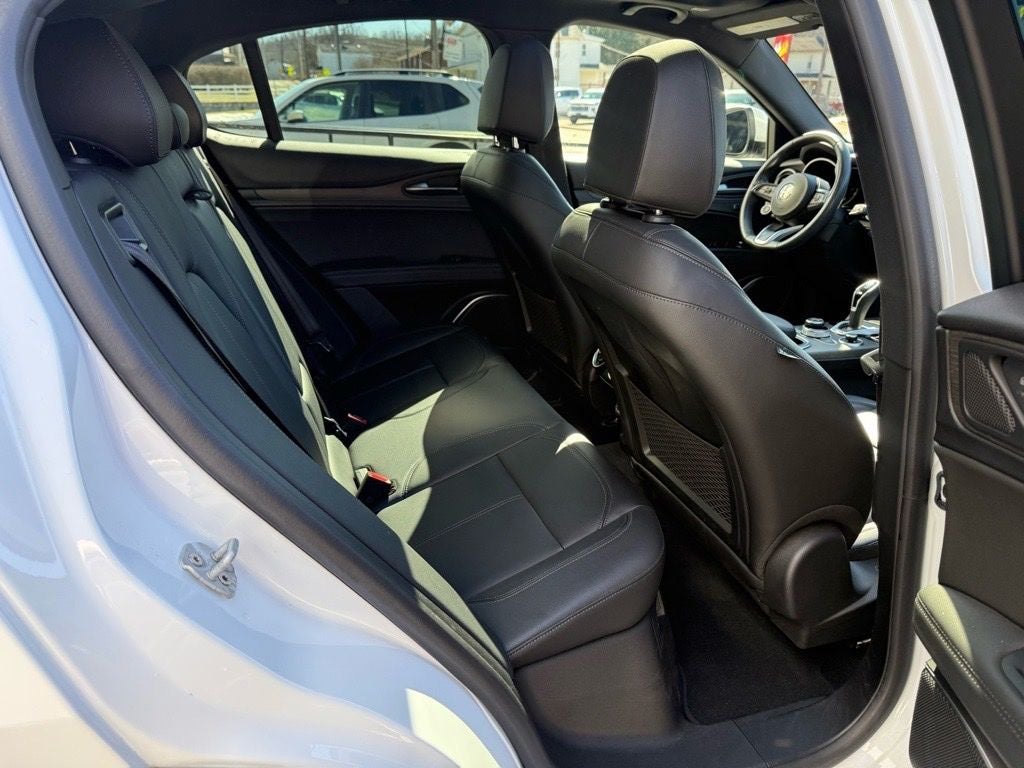 2023 Alfa Romeo Stelvio Ti