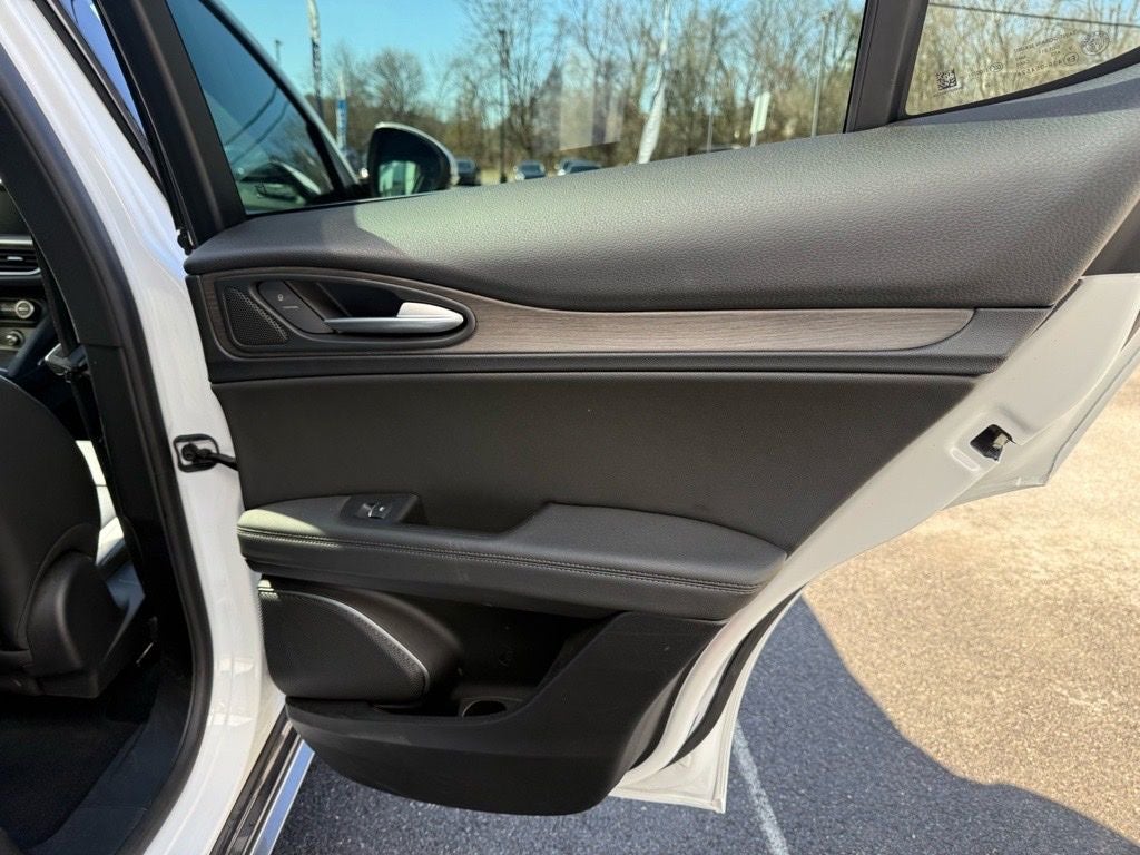 2023 Alfa Romeo Stelvio Ti