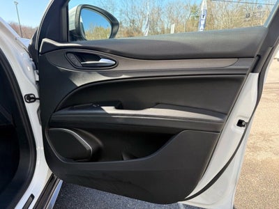 2023 Alfa Romeo Stelvio Ti