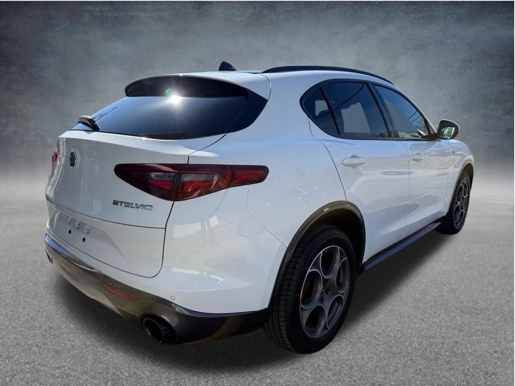 2023 Alfa Romeo Stelvio Ti