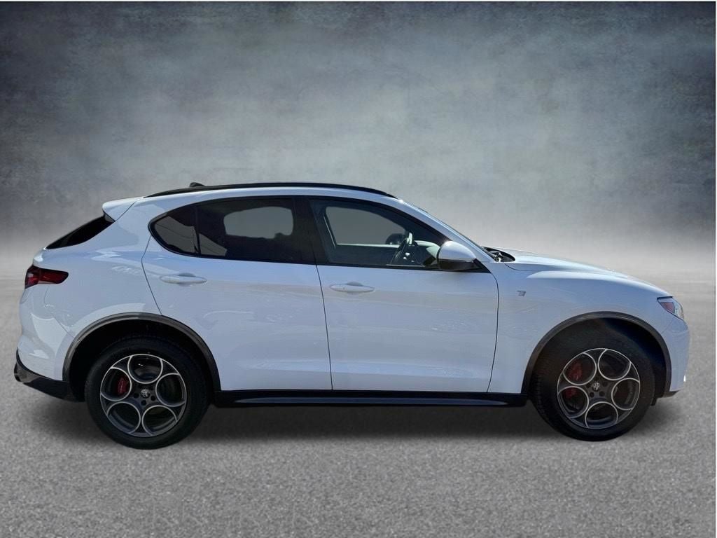 2023 Alfa Romeo Stelvio Ti